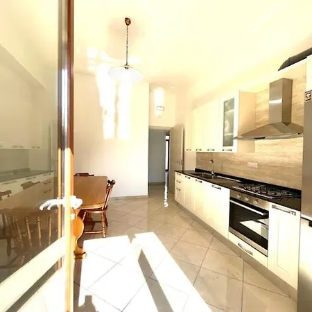 La Casa Del Miele Apartment *